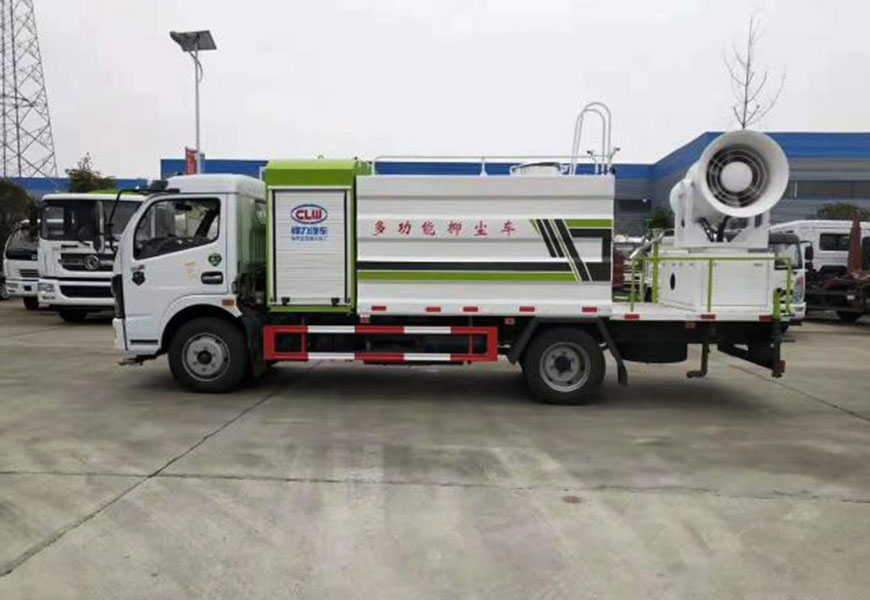 東風(fēng)多利卡6-8方抑塵車(chē)側(cè)面圖